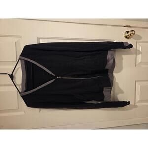 Lululemon size 8- Black and Gray Zip-Up Long Sleeve Cardigan/ sweatshirt